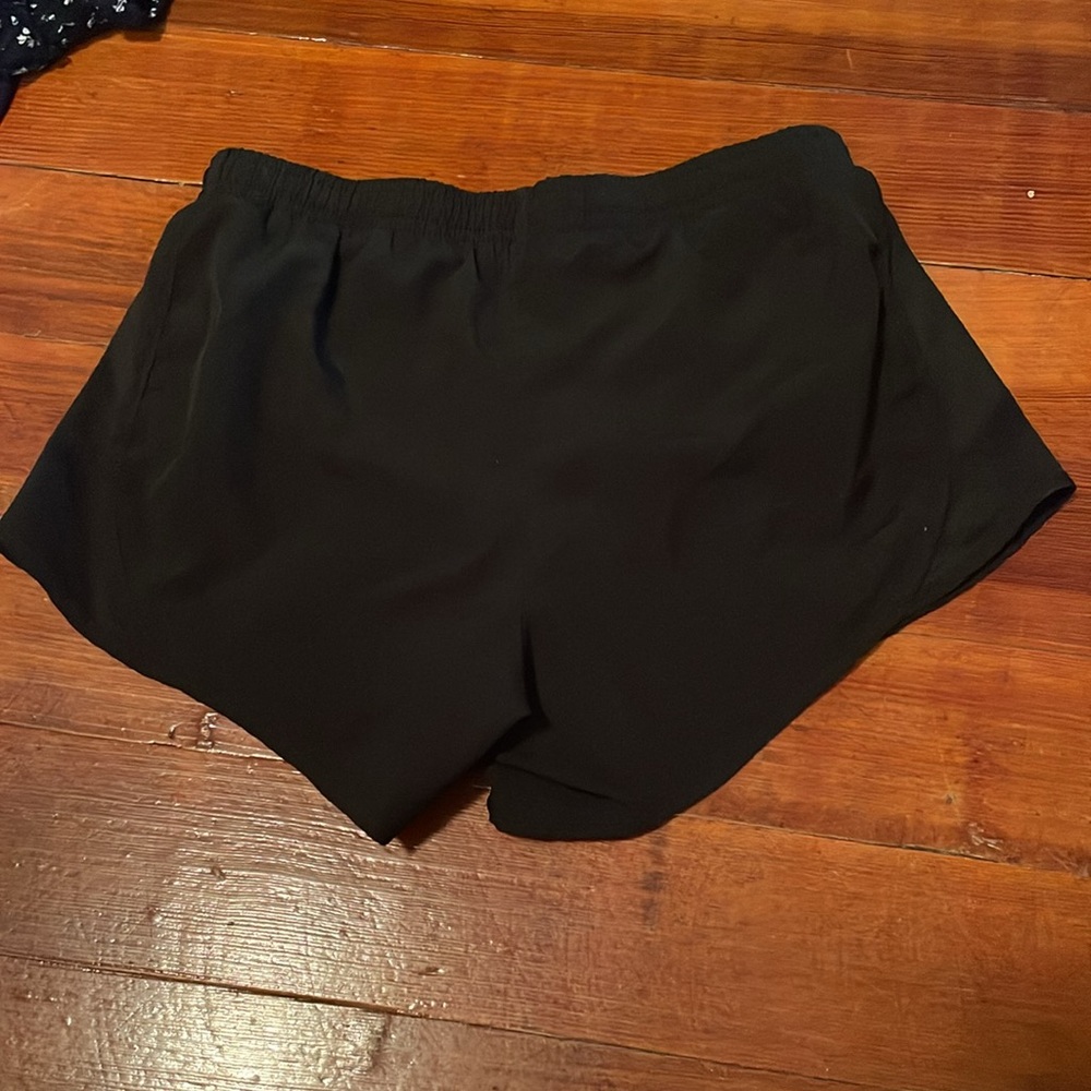 Nike Women's Black Athletic Shorts - Picture 2 of 4